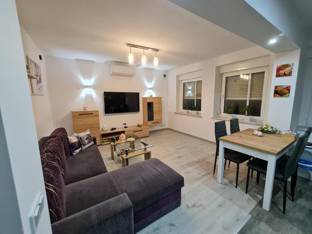 Ferienwohnung Apartament Ada Glogowek Exterior foto